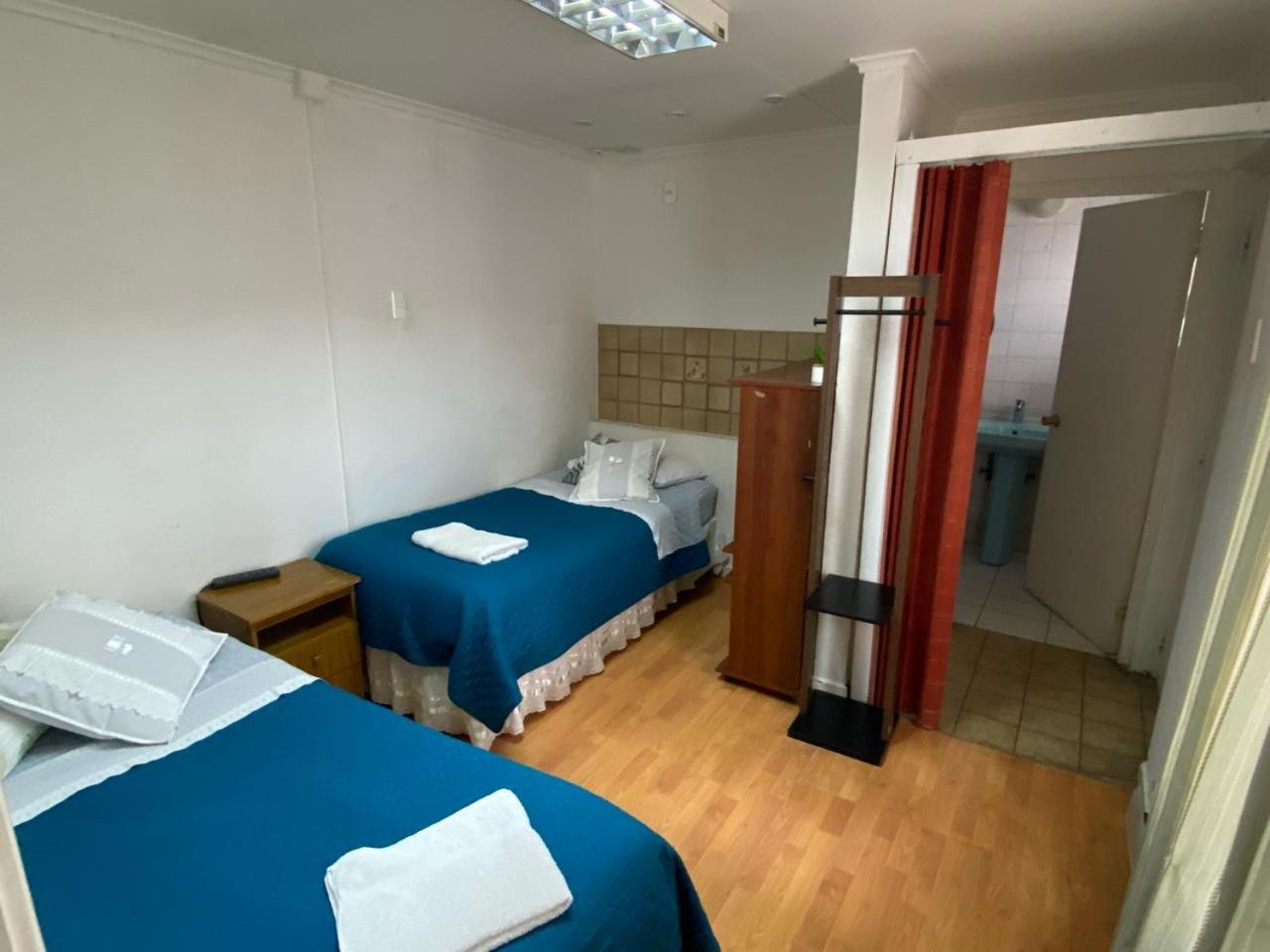 Karol Hostal Пунта-Аренас Екстер'єр фото