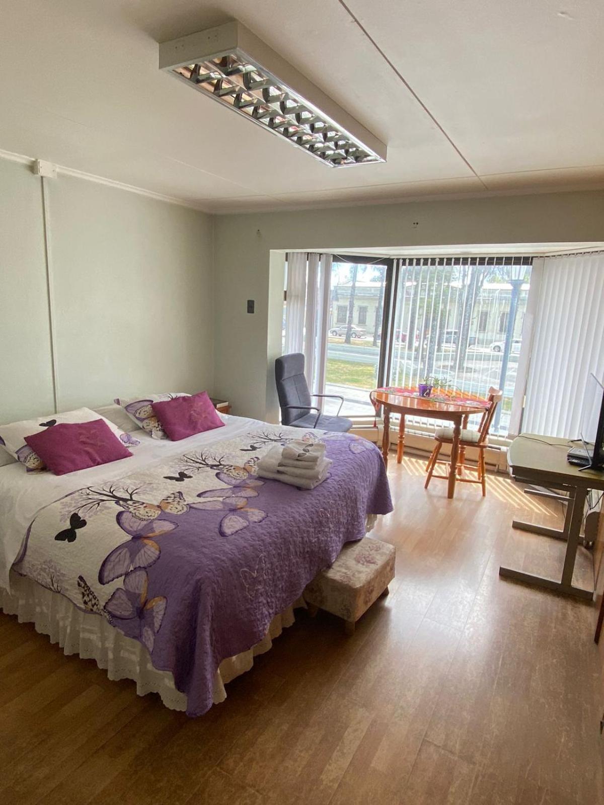 Karol Hostal Пунта-Аренас Екстер'єр фото